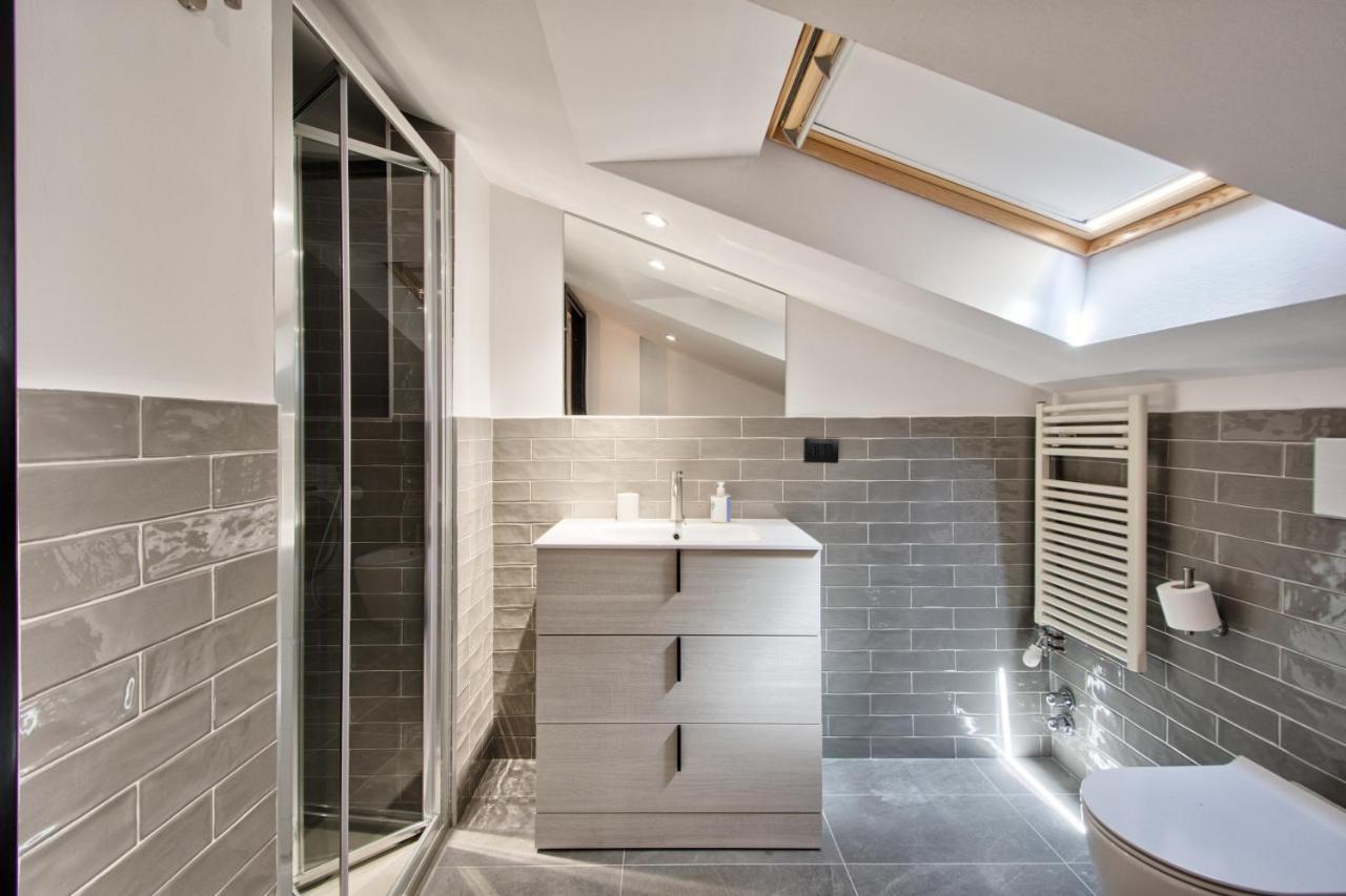 5 Miglia Apartment La Mansarda A Колленьо Экстерьер фото